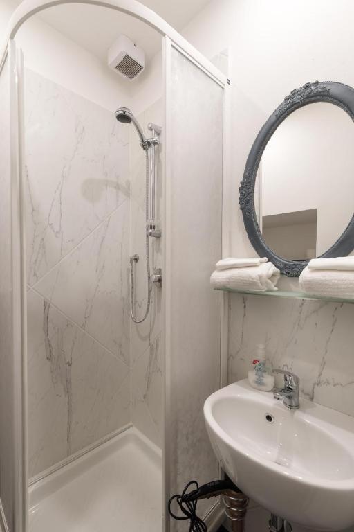 Guelfa Dream Apartment Firenze Bagian luar foto